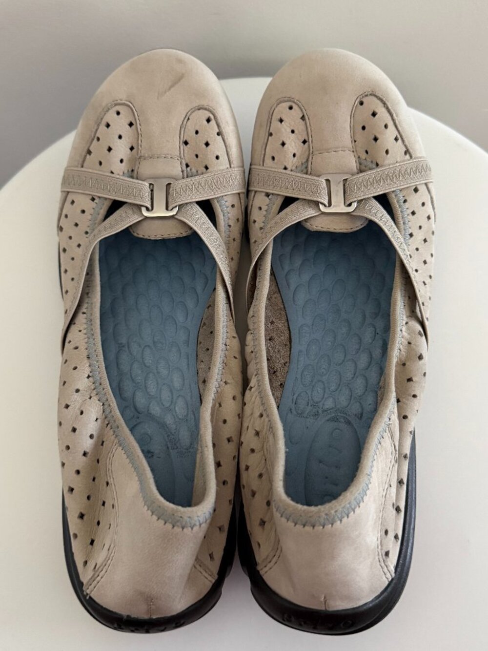 Clarks - Privo - Tan Mary Jane Flats - Women’s Size 8.5